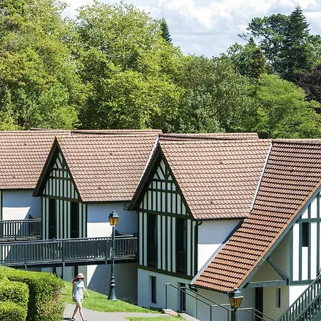 Vtf Le Domaine De Francon Rezort 3*