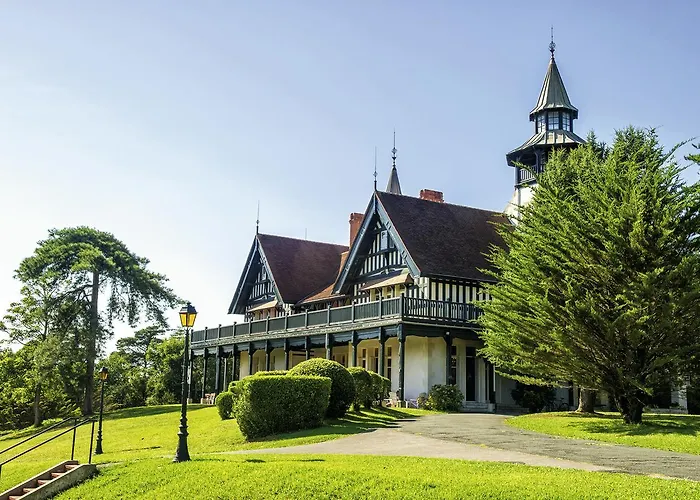 Vtf Le Domaine De Francon 3*