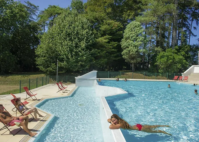 Semesteranläggning (resort) Vtf Le Domaine De Francon 3*