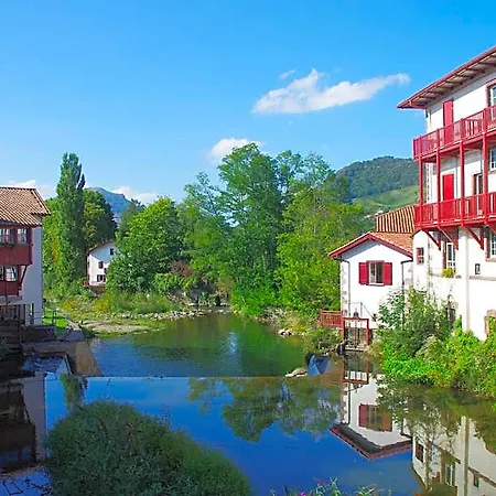 Ośrodek wypoczynkowy Vtf Le Domaine De Francon 3*
