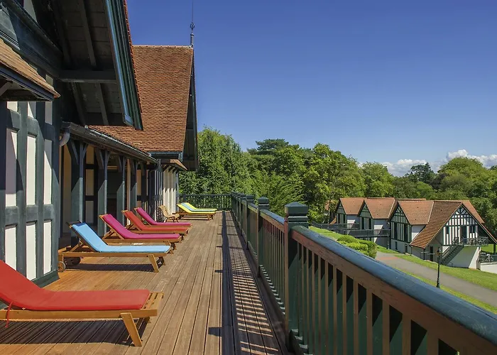 Vtf Le Domaine De Francon 3*